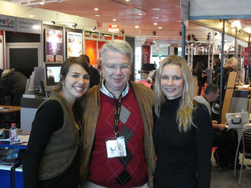 Cannes, France, January 22, 2009 : it's sad to say farewell to the two charming A2IM stand assistants - see you next year perhaps.
