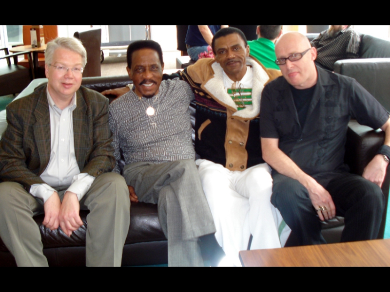 London, April 2007: Meeting with Ike Turner, from left: Jochen Becker (ZOHO), Ike Turner, Ike Turner Jr , Ikes son and producer of the GRAMMY winning CD, and Richard England, Managing Director of Cadiz, the UK distributor for Ikes ZOHO release as licensed to the Belgian Music Avenue label.